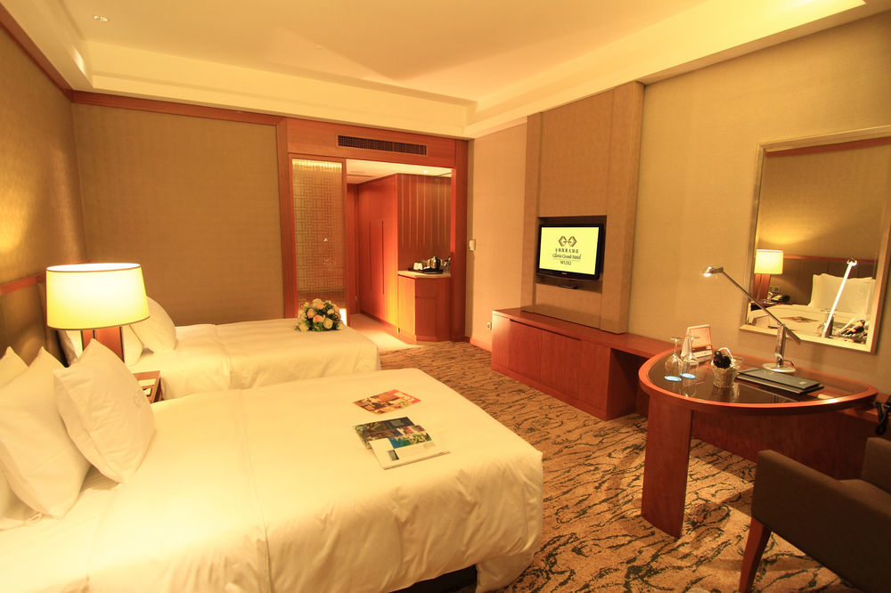 Gloria Grand Hotel Wuxi Wuxi  Dış mekan fotoğraf