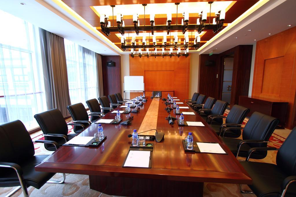 Gloria Grand Hotel Wuxi Wuxi  Konforlar fotoğraf